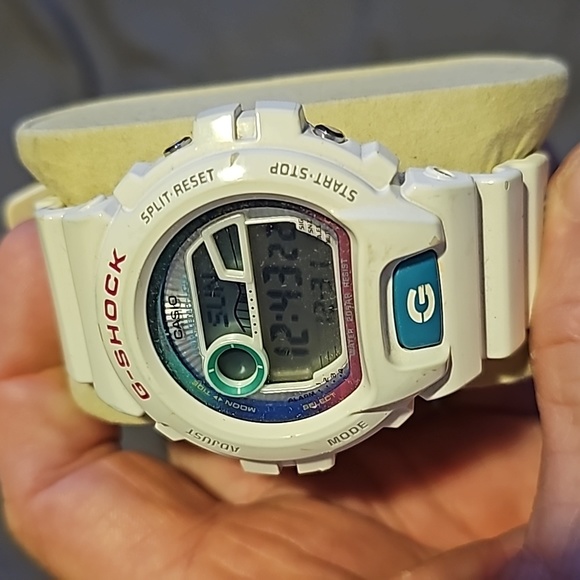 Casio G-Shock - Picture 4 of 9